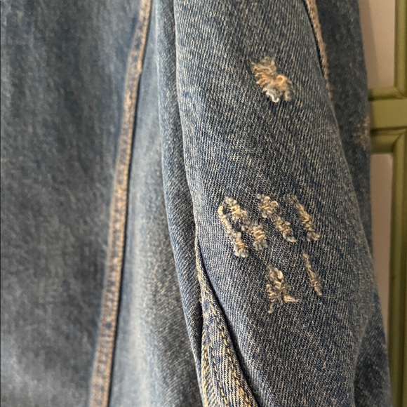 Classic Blue Denim Jacket size Large looks Vintage - Picture 8 of 8